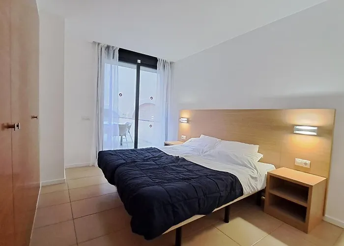 2-bedroom In Center شقة يوريت دي مار